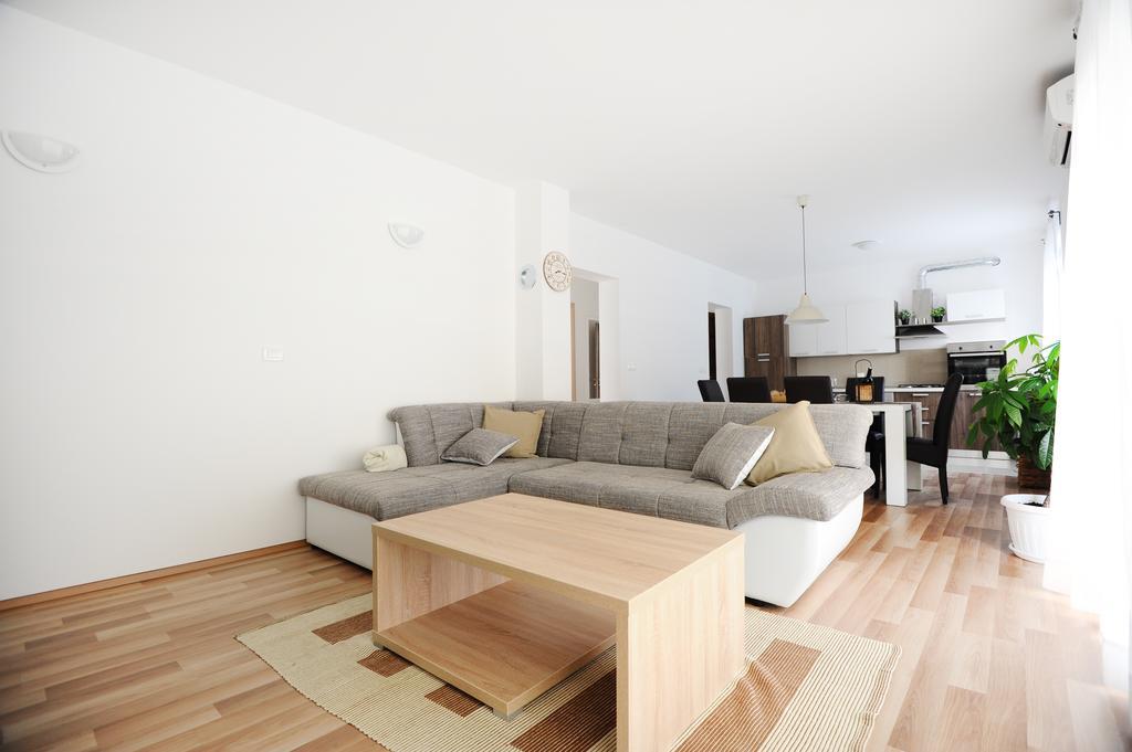 Hills Apartment