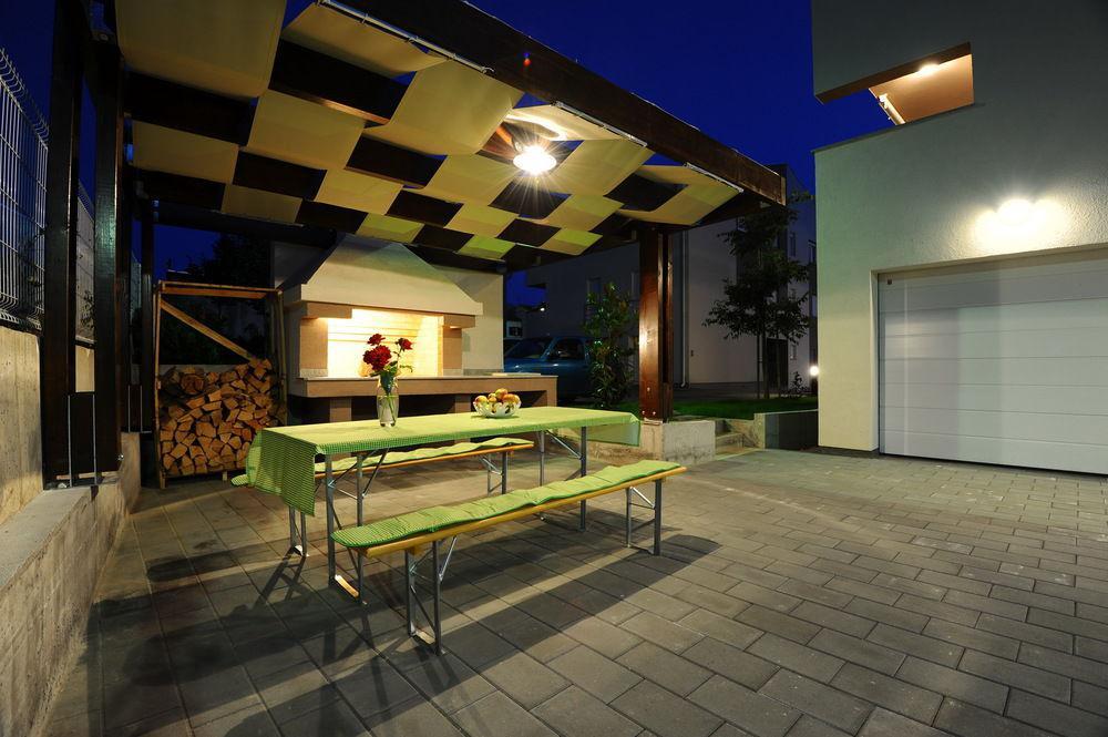 Hills Apartment *
